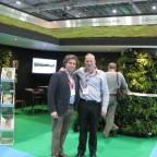 terapia urbana scotscape staff at ecobuild living wall (2)