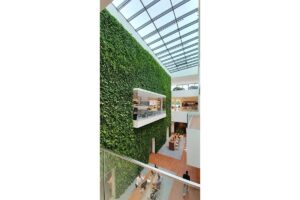 JLR munich jardín vertical
