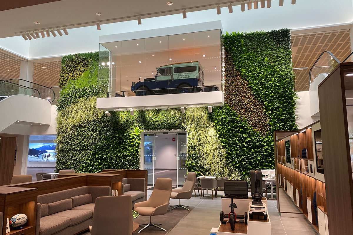 jardin vertical JLR sunbury