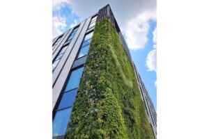 mercure hotel muro vegetal