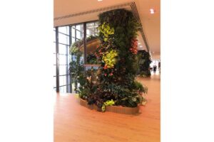 salesforce london columna vegetal